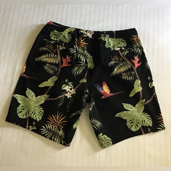 Men’s Shorts - Picture 3 of 3